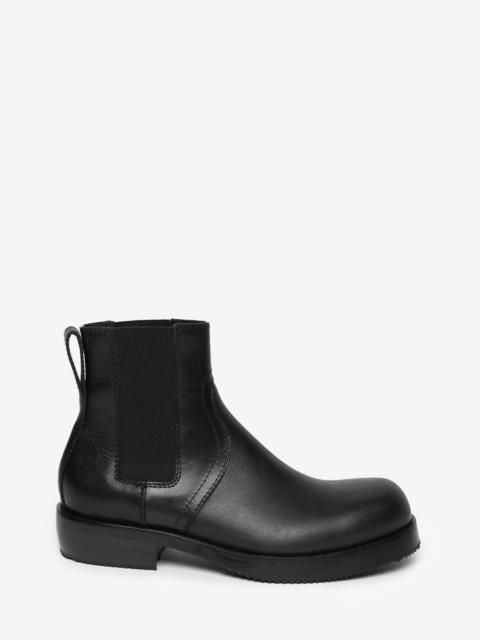 LEATHER CHELSEA BOOTS