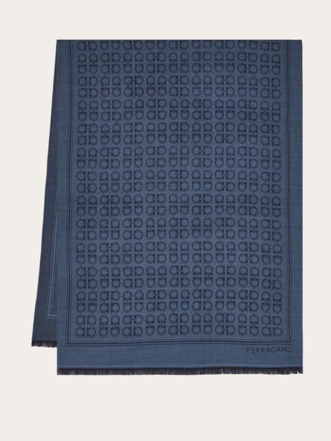 Gancini square stole