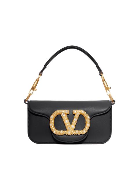 VLogo embellished clasp leather shoulder bag