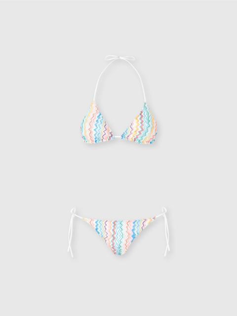 Classic bikini with zig zag pattern