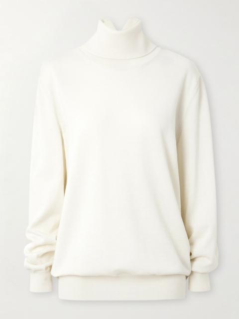 Wool turtleneck sweater Beige