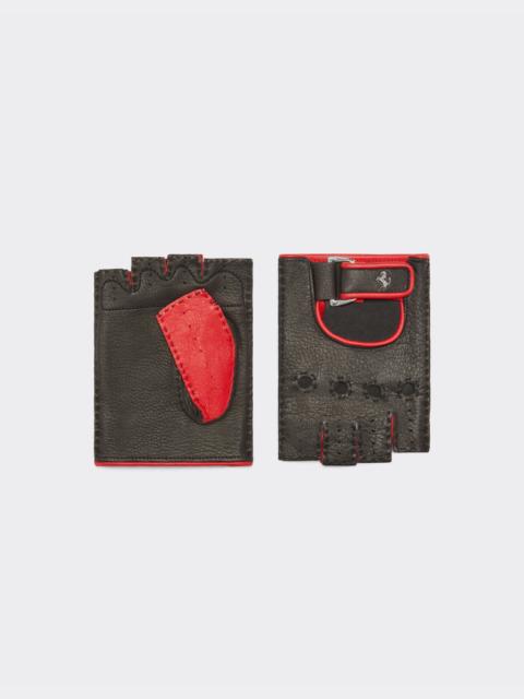 Leather driving gloves with Prancing Horse detail