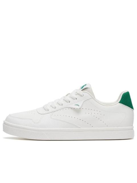 (WMNS) ANTA Life Series Sneakers 'White Green' 122318015-1