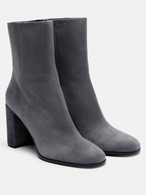85 suede ankle boots