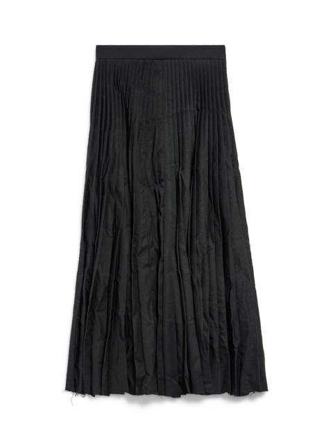 Women's Creased Pleated Skirt in Black