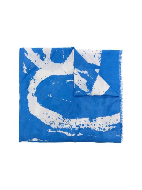 patterned knitted scarf