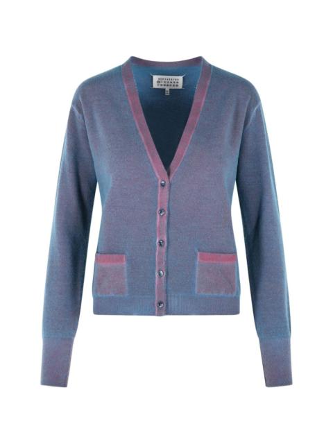patch-pocket V-neck cardigan