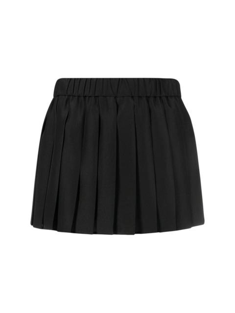 pleated slip-on short shorts