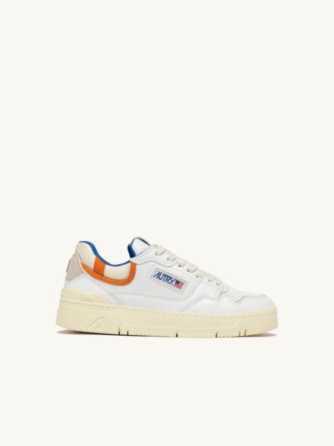 SNEAKERS CLC LOW IN WHITE AND FANTA LEATHER