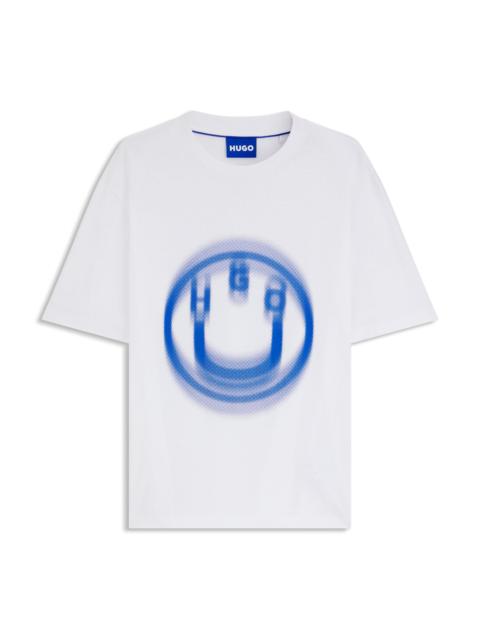 ALL-GENDER T-SHIRT WITH BLURRED LOGO