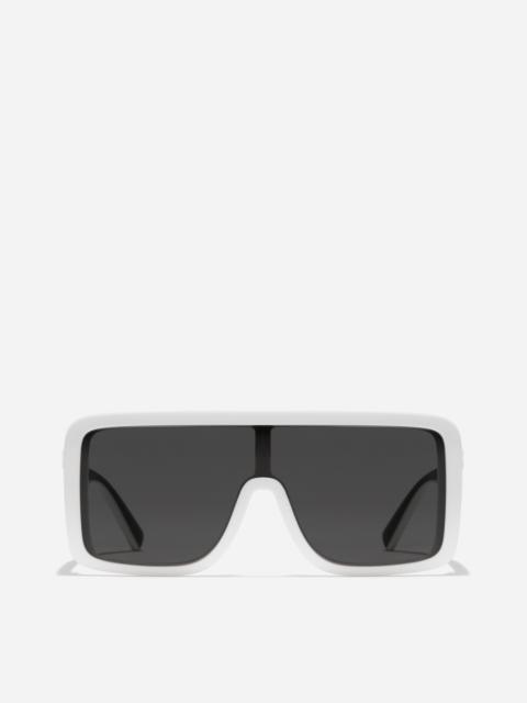 DG Logo Sunglasses