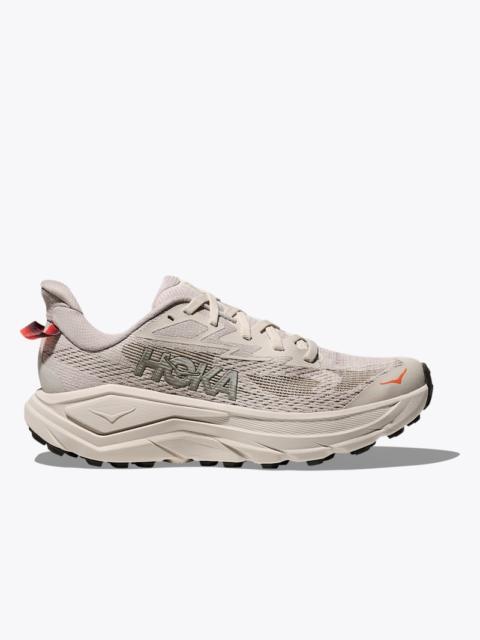 Women's Challenger 8 Shoes in Stucco/Asphalt Grey