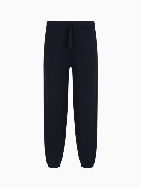 TRAVEL ESSENTIALS MILANO-STITCH FABRIC JOGGERS