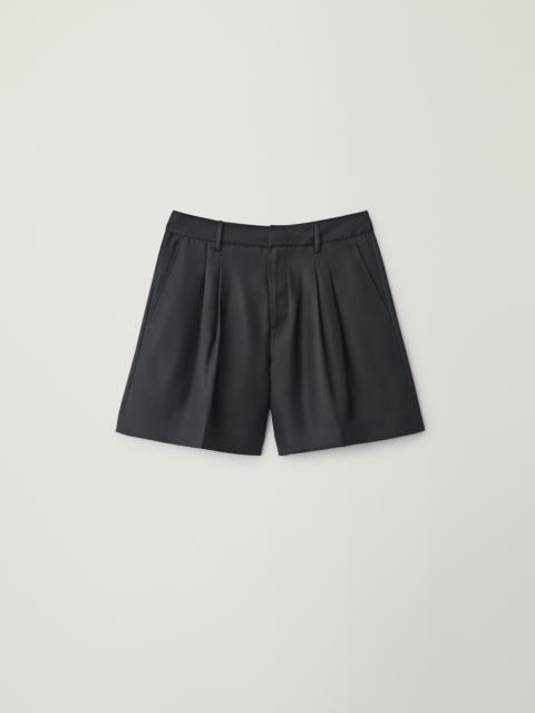 Tailored Wide Leg Shorts