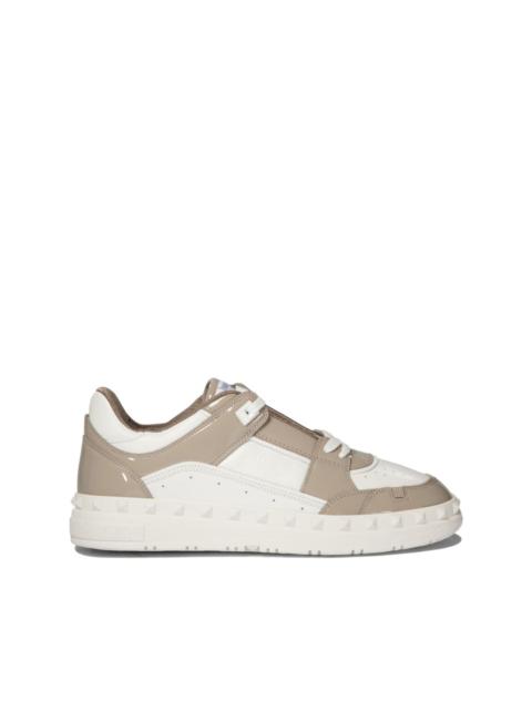 Freedot low-top sneakers