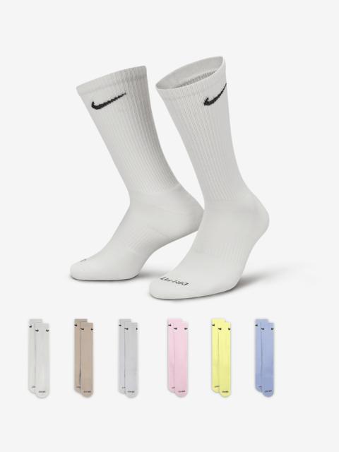 Nike Everyday Plus Cushioned Training Crew Socks (6 Pairs)
