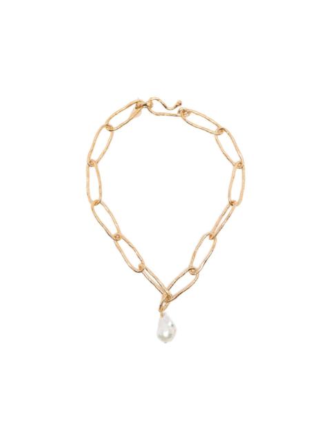 chain pearl necklace