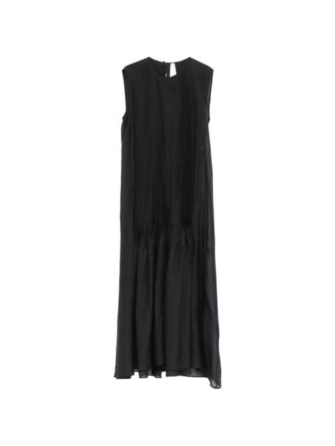 pleated sleeveless maxi dress