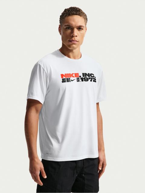 Nike Swim Hydroguard Men's Dri-FIT UV Short Sleeve Top