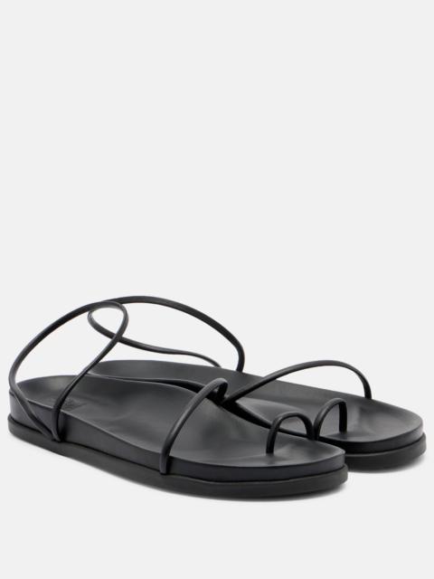Kansiz sandals