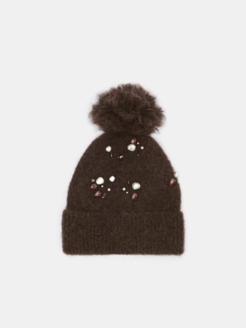 LOVING TOUCH beanie