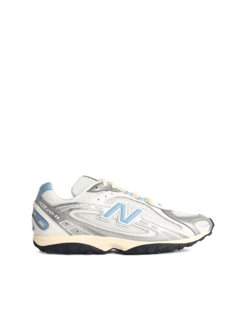 204 logo-patch sneakers