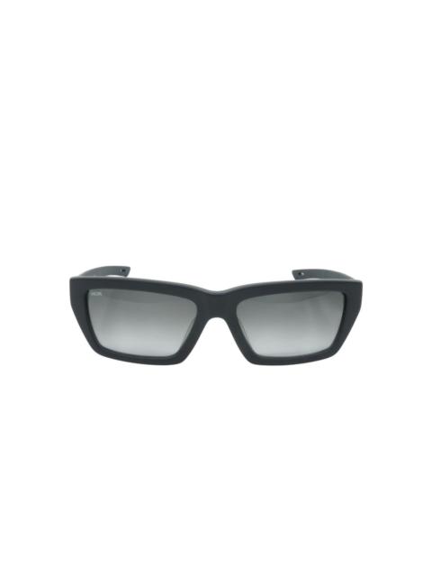 rectangle-frame sunglasses