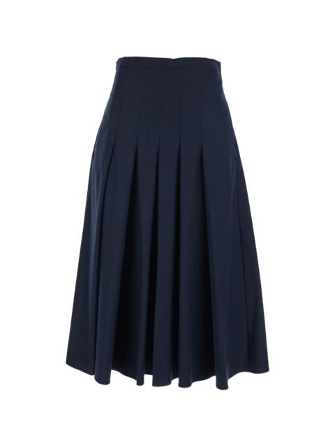 pleated skirt