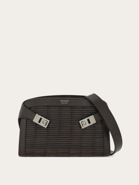 Hug crossbody bag