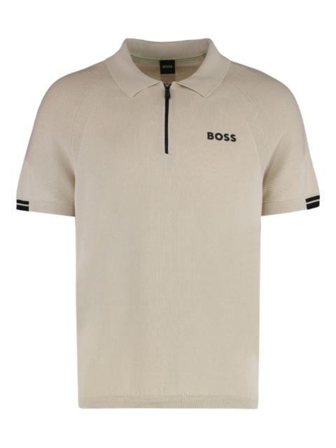 zip-fastening polo shirt