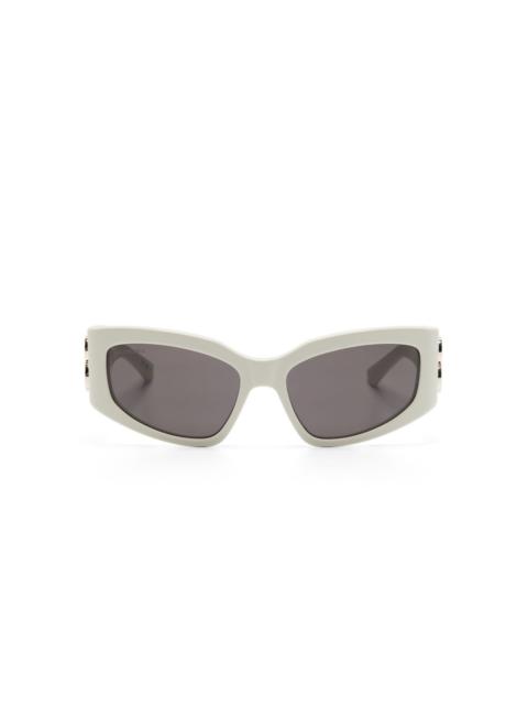 Bossy butterfly-frame sunglasses
