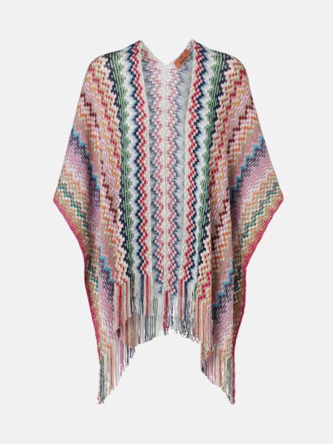 Zigzag fringed poncho
