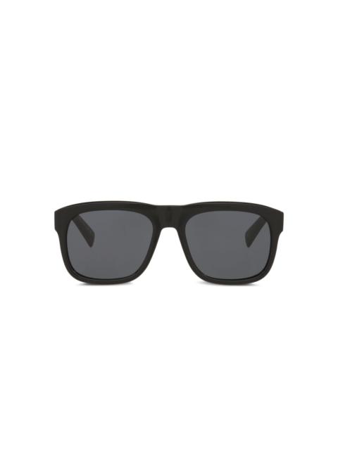 rectangle-frame sunglasses