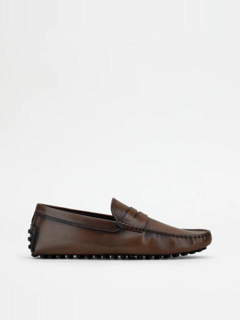 GOMMINO DRIVING SHOES IN LEATHER - BROWN