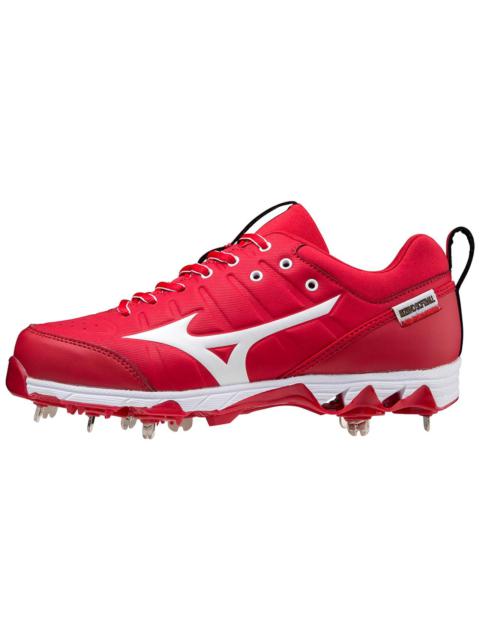 9-Spike Swift 7 Low Womens Metal Softball Cleat