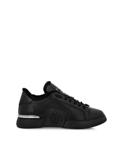 Hexagon Lo-Top Sneakers