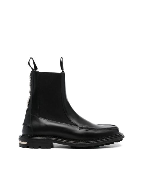 charm-detail ankle leather boots
