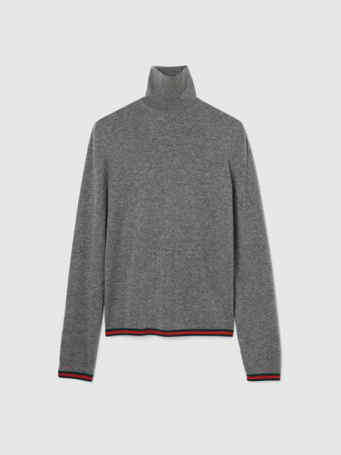 Fine soft cashmere turtleneck
