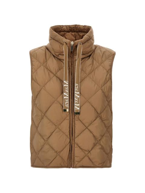 diamond-quilted gilet