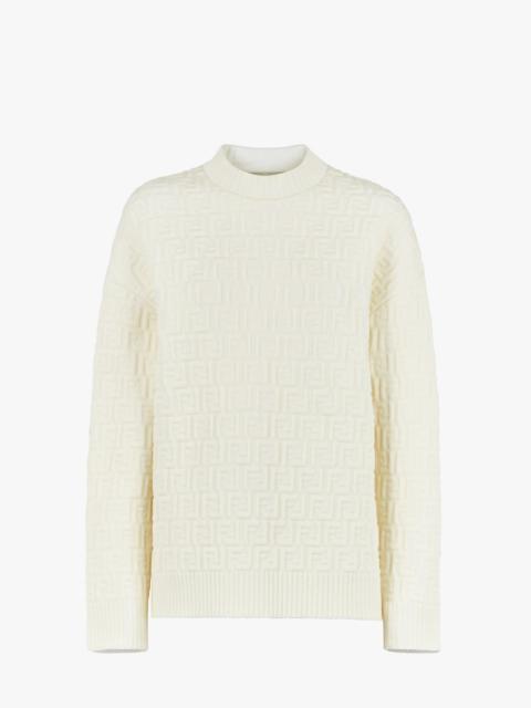 White viscose jumper