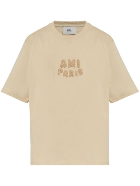 logo-embroidered T-shirt