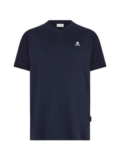 skull-embroidery V-neck T-shirt
