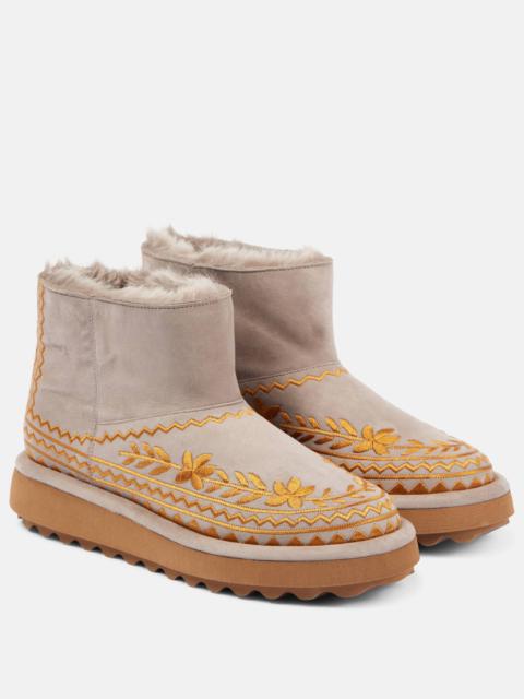 Zarina shearling-lined suede snow boots