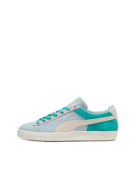 Suede Iconix sneakers