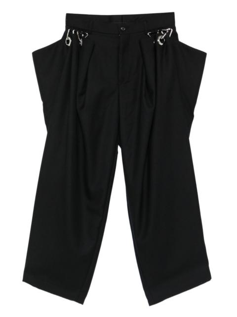 pleated trousers