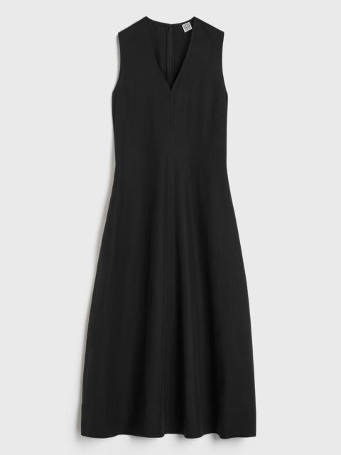 Totême Fluid V-neck dress black | REVERSIBLE