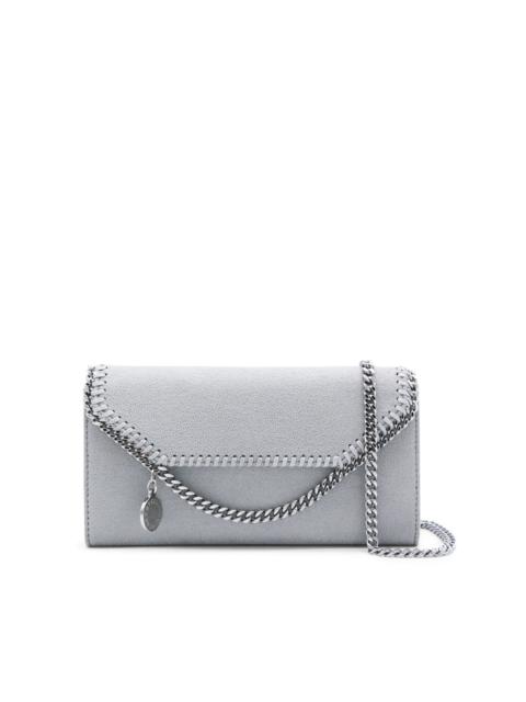 chain-strap charm-detail shoulder bag