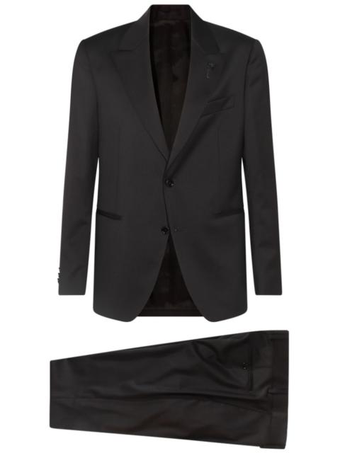 notched lapels two-piece suit