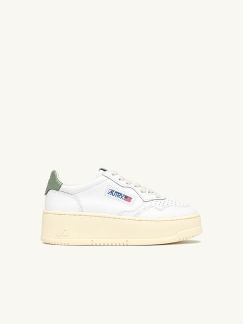 MEDALIST PLATFORM SNEAKERS IN SEAGRASS AND WHITE LEATHER