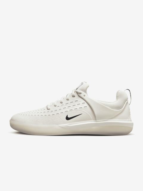 Men's Nike SB Nyjah 3 Skate Shoes